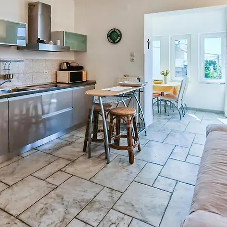 Appartement 1 Bedroom In Barbat Barbat na Rabu