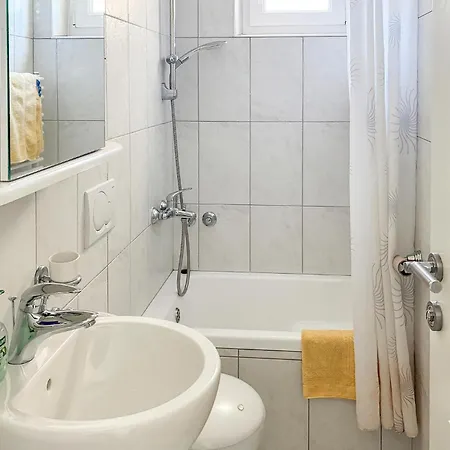 1 Bedroom In Barbat