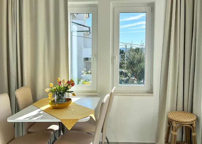 In Barbat With House Sea View דירה
